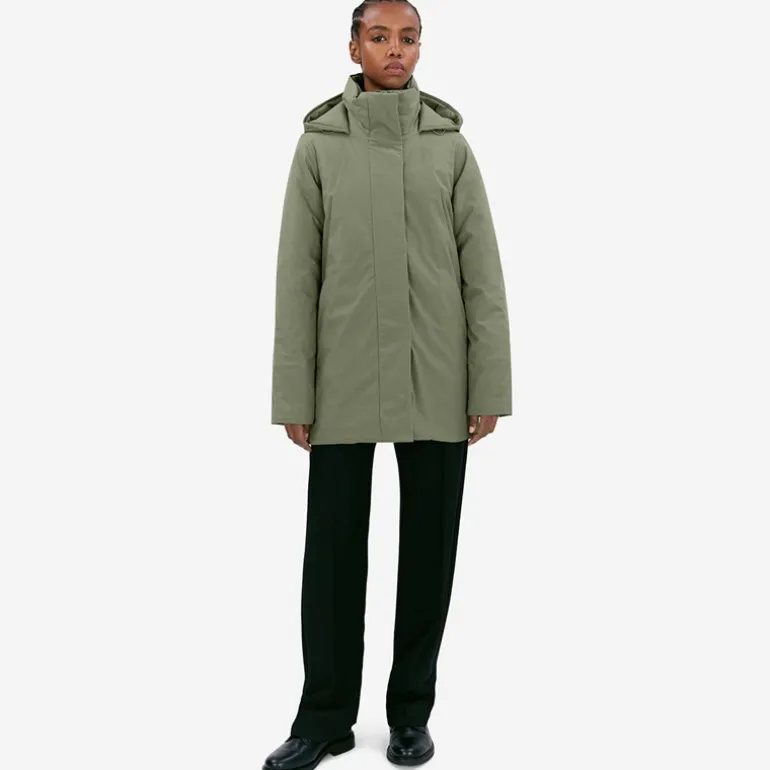 Dame Madou Jakke Moss