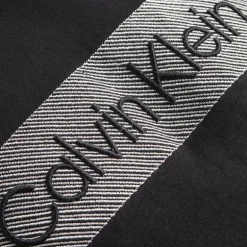 Herre T-shirt med tekstur broderi CK Sort