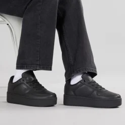 Junior New Union Sneakers Sort 0003